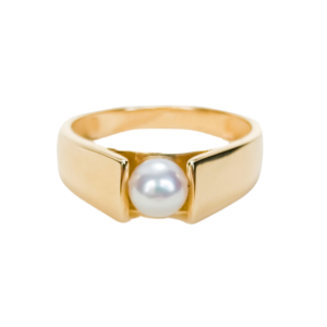 Złoty pierścionek z perłą