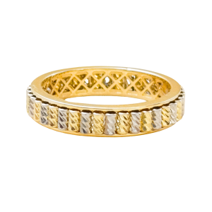 Złoty pierścionek z diamentowaniem